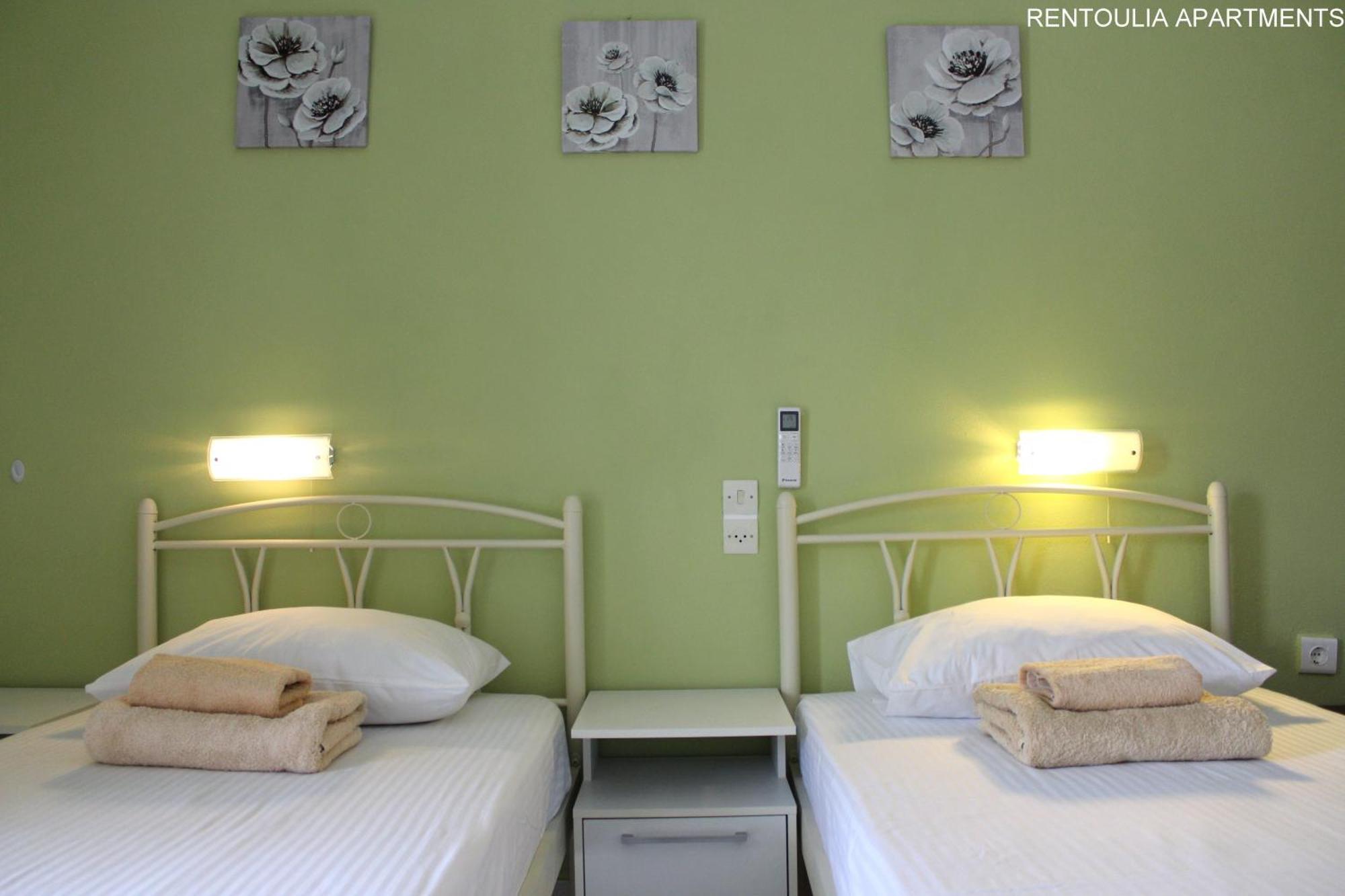 Rentoulia Apartments Poúlithra Eksteriør billede