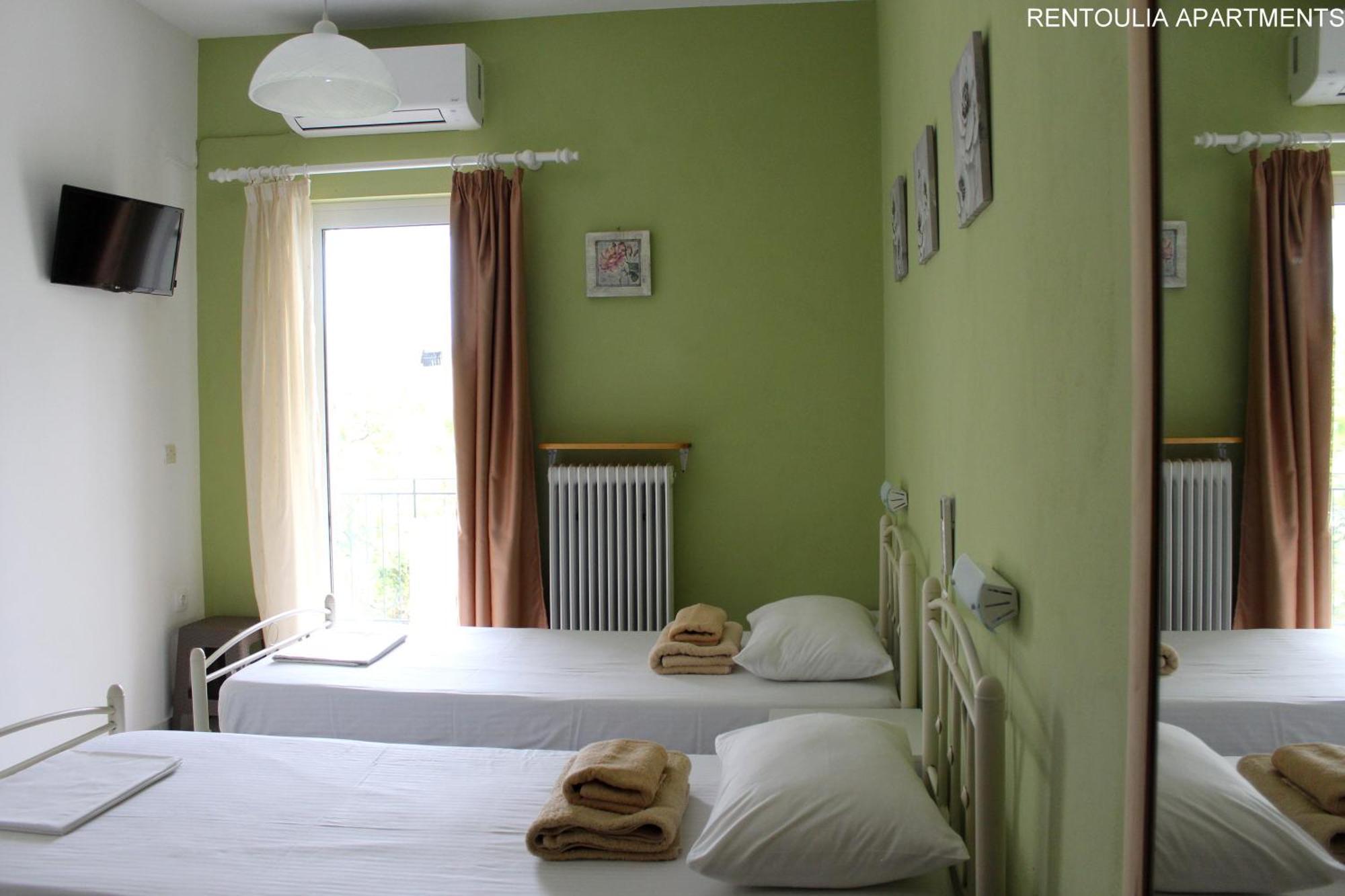 Rentoulia Apartments Poúlithra Eksteriør billede